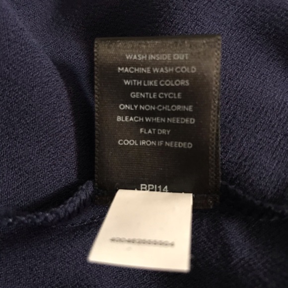 NWT Simply Vera Vera Wang Navy Long Sleeve Blouse - Picture 11 of 14